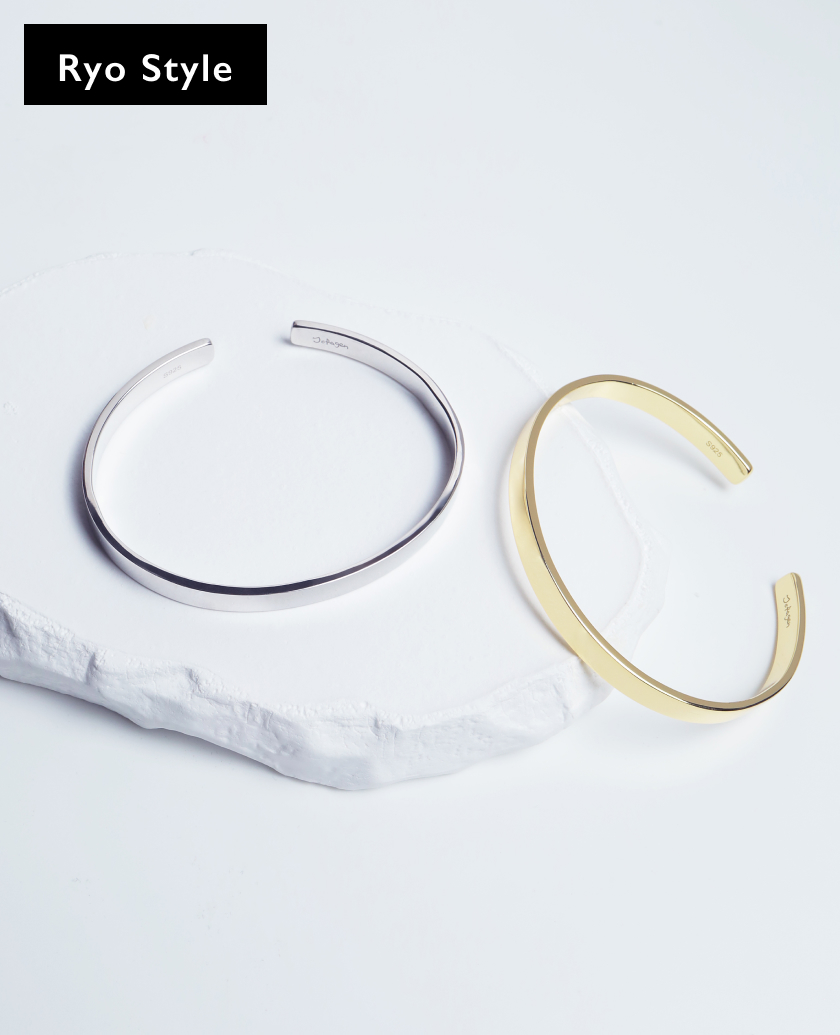 Classic Solid Metal Bangle